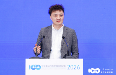 元戎启行基座模型亮相，首席科学家阮翀北京车展将解构技术路径